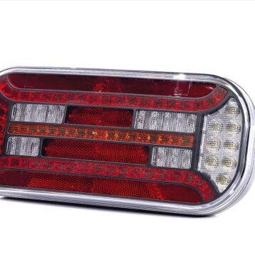 Links | LED achterlicht driehoek reflector & kentekenverlichting | 12-24v | 100cm. kabel | VC-3111-VC-3111