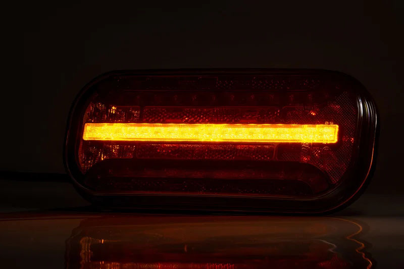 LED achterlicht met dynamisch knipperlicht | 12-24v | 5-PIN | VC-2300B5-VC-2300B5-6