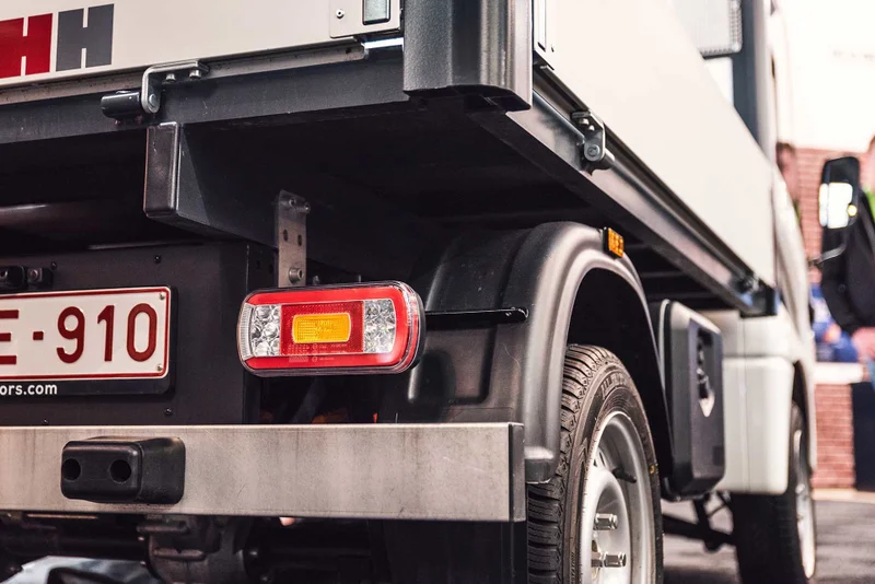 LED achterlicht met kentekenverlichting | 12-36v | 5-PIN | V10C6-630B5-V10C6-630B5-5