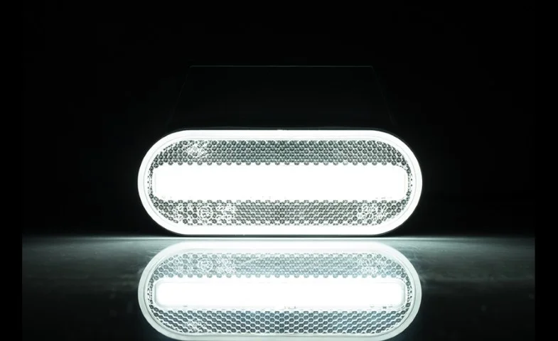 LED markeringslicht wit met beugel | 12-24v | 50cm. kabel | MV-5050W-MV-5050W-7