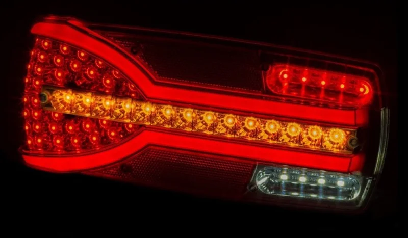 Links | LED achterlicht dynamisch knipperlicht | 12-24v | 1