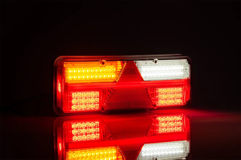 Links | LED trailerlamp | dynamisch knipperlicht | 9-36v | 200cm. kabel | VC-1011-VC-1011-3