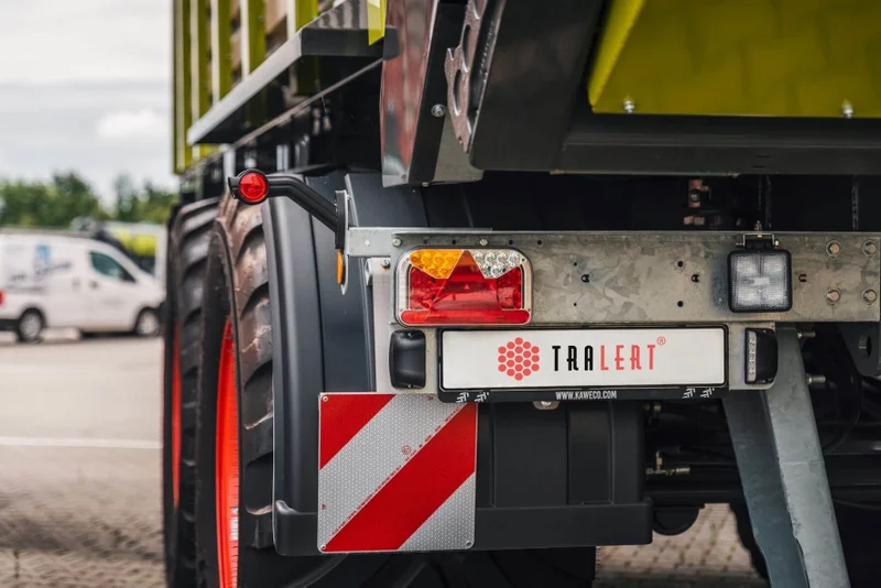 Rechts | LED achterlicht met kentekenlicht | 12-36v | 100cm. kabel | V10C6-542-V10C6-542-4